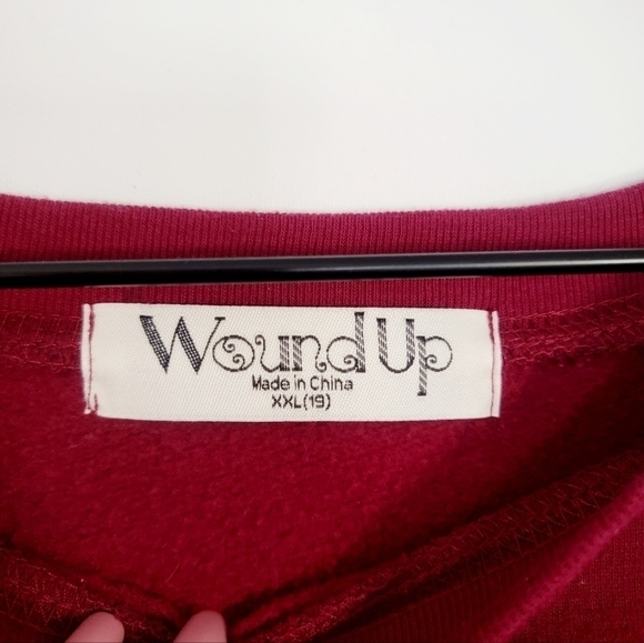 Wound Up Crew Neck Graphic Fun Print Women's Sweatshirt Size XXL (19) - Picture 3 of 5